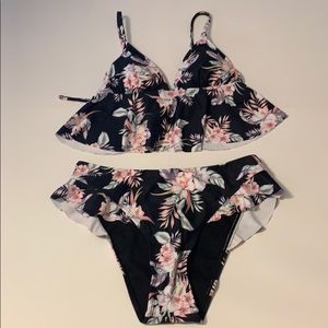 🌼NWT BLU C SWIMWEAR TROPICAL HANKINI SET SIZE M